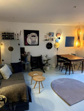 Lovely apartment with patio, Copenhagen